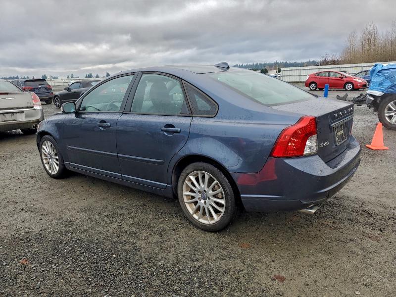 Photo 2 from auction – 2011 VOLVO S40 T5 with VIN YV1672MS9B2545659
