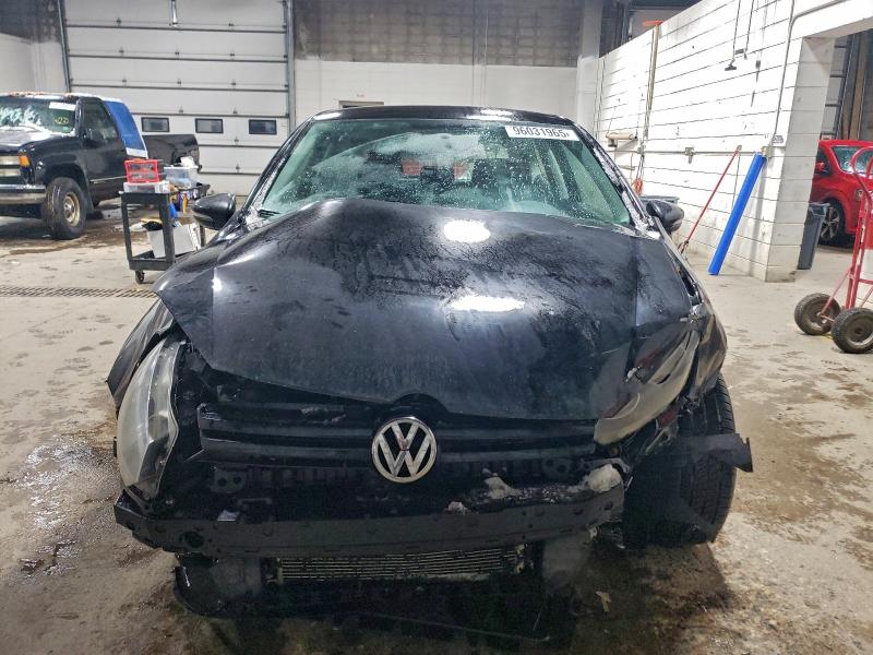 Photo 5 from auction – 2012 VOLKSWAGEN GOLF with VIN WVWAB7AJ1CW323909