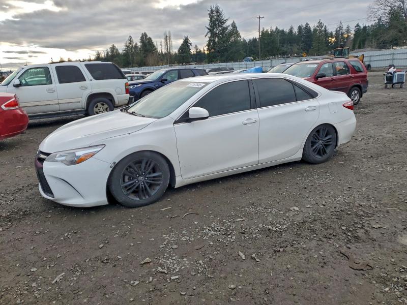 TOYOTA CAMRY LE 2017 with VIN 4T1BF1FK6HU412638 - Photo from auction