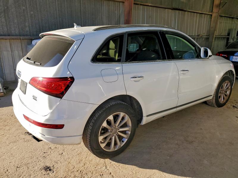 Photo 3 from auction – 2017 AUDI Q5 PREMIUM with VIN WA1C2AFP1HA007427