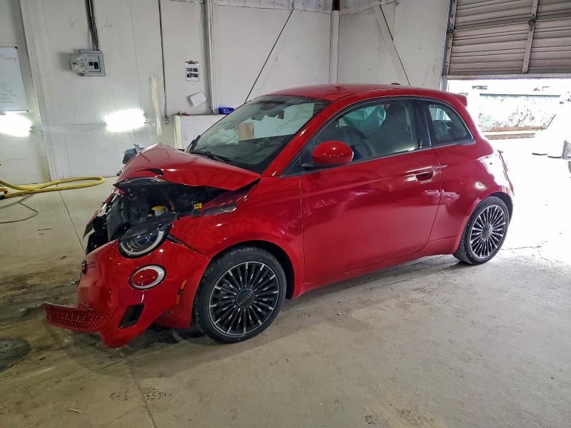 2024 FIAT 500 E RED