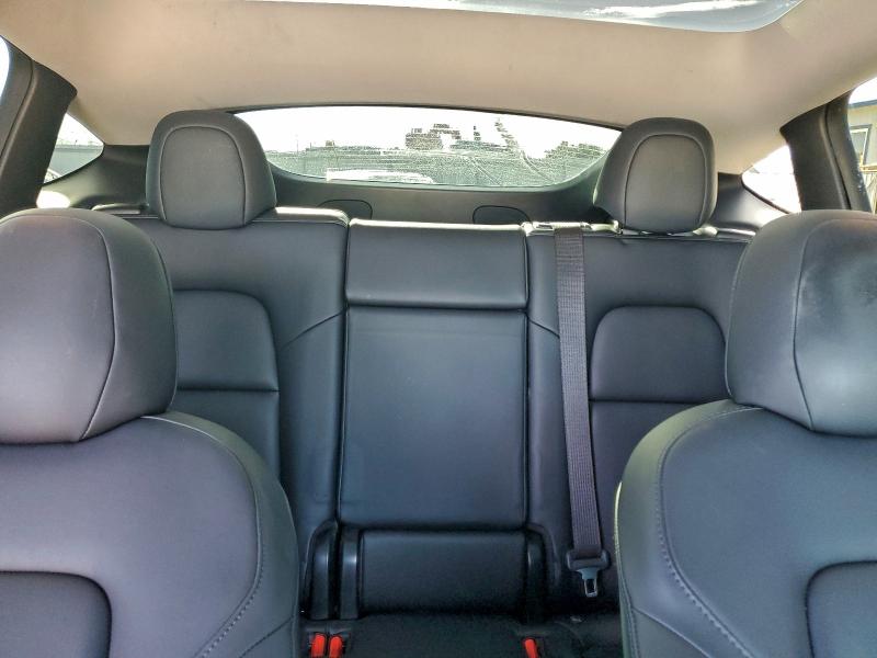 Photo 10 from auction – 2021 TESLA MODEL Y with VIN 5YJYGDEE6MF076680