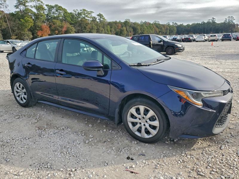 Foto 4 de la subasta – 2022 TOYOTA COROLLA LE con VIN 5YFEPMAE7NP293976