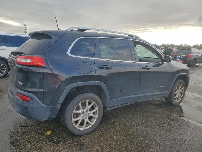 Photo 3 from auction – 2017 JEEP CHEROKEE L with VIN 1C4PJMCS6HW658074