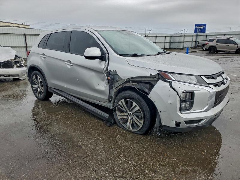 Photo 4 from auction – 2023 MITSUBISHI OUTLANDER with VIN JA4ARUAU4PU005105
