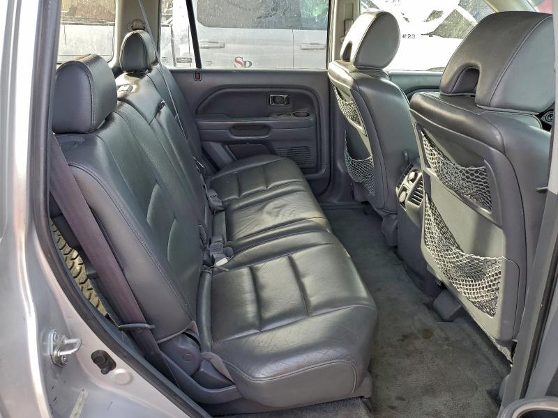 Photo 11 from auction – 2006 HONDA PILOT EX with VIN 2HKYF18566H503955