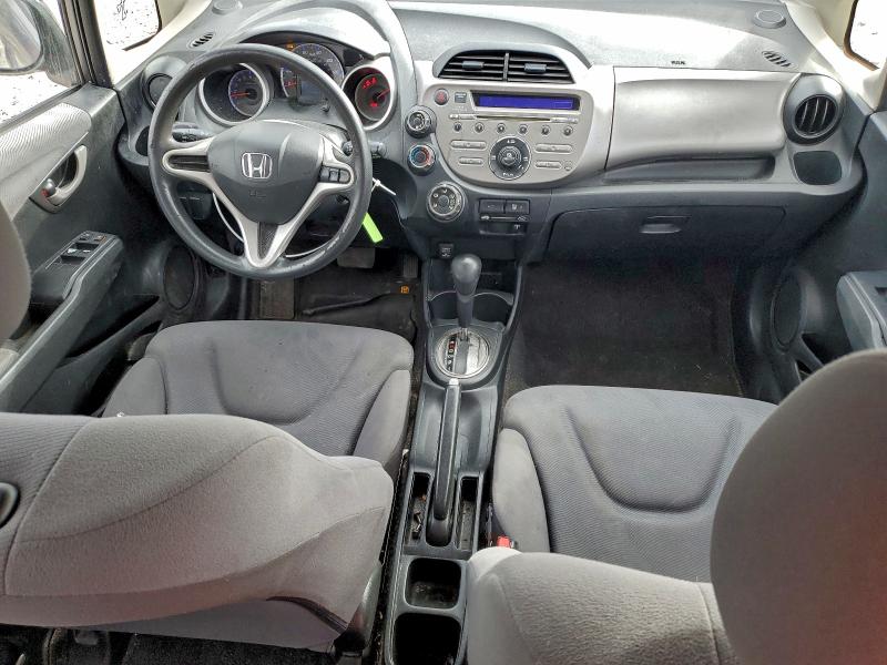 Photo 8 from auction – 2013 HONDA FIT with VIN JHMGE8H38DC067588