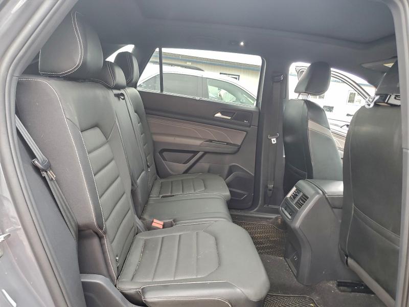 Photo 11 from auction – 2021 VOLKSWAGEN ATLAS CROS with VIN 1V2TE2CA6MC210409