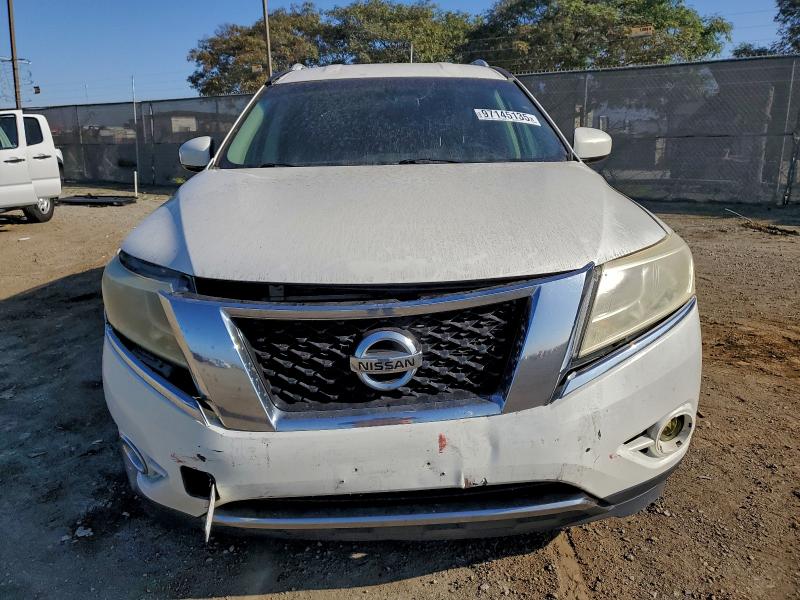 Photo 5 from auction – 2014 NISSAN PATHFINDER with VIN 5N1AR2MN5EC628326