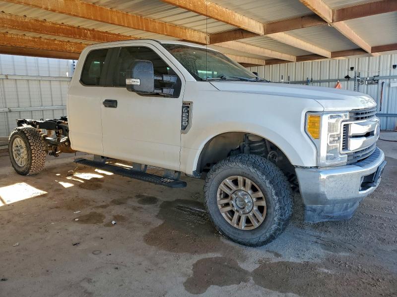 Photo 4 from auction – 2017 FORD F250 SUPER with VIN 1FD7X2B69HEB37505