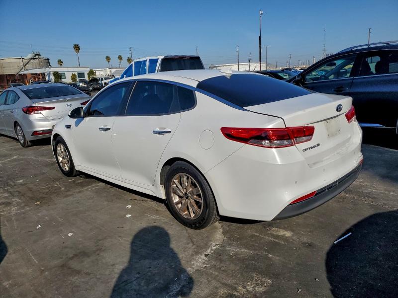 Photo 2 from auction – 2018 KIA OPTIMA LX with VIN 5XXGT4L33JG206237