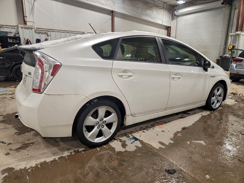 Photo 3 from auction – 2012 TOYOTA PRIUS with VIN JTDKN3DU4C5526759