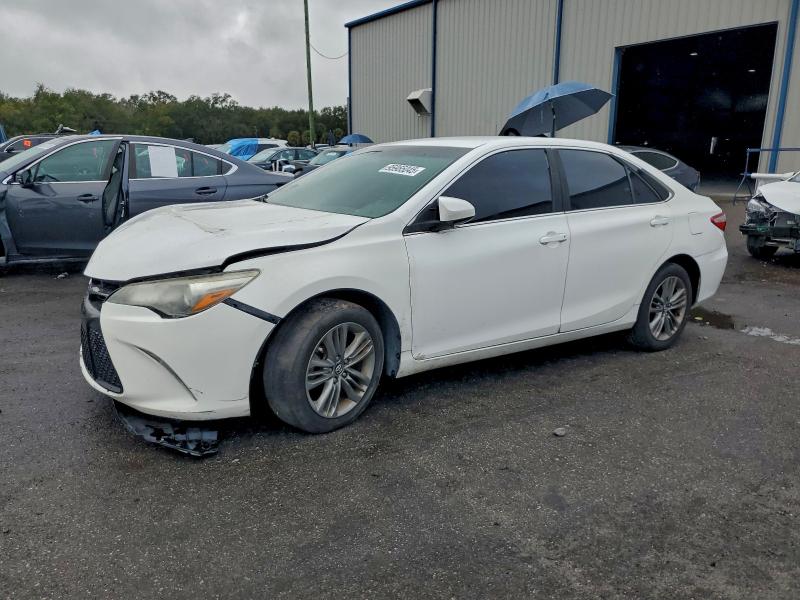 TOYOTA CAMRY LE 2017 with VIN 4T1BF1FK8HU752261 - Photo from auction