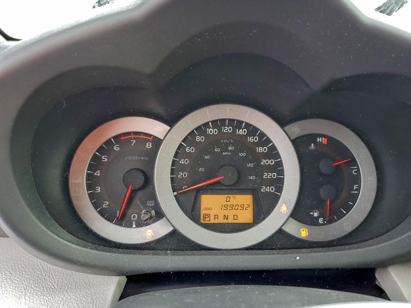 Photo 9 from auction – 2011 TOYOTA RAV4 with VIN 2T3BK4DV8BW064544