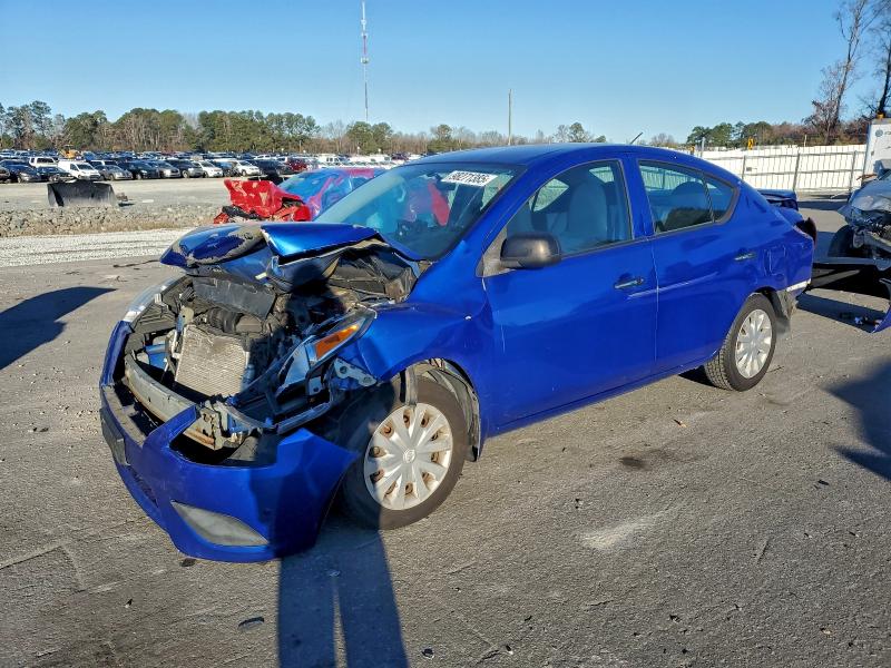 NISSAN VERSA S 2015 with VIN 3N1CN7AP1FL904070 - Photo from auction
