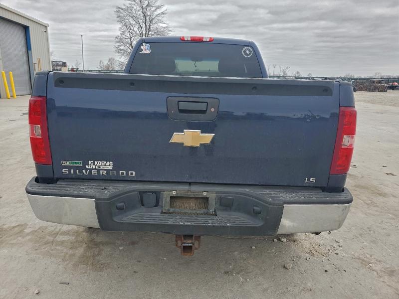 Photo 6 from auction – 2011 CHEVROLET SILVERADO with VIN 1GCRKREA2BZ413480