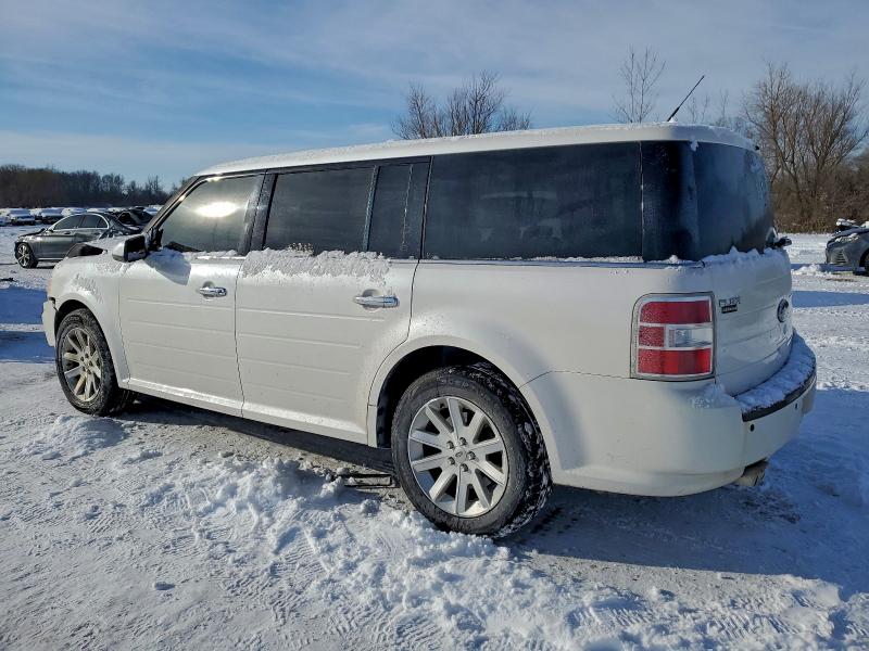 Photo 2 from auction – 2010 FORD FLEX SEL with VIN 2FMGK5CC4ABB29673