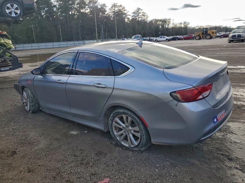Photo 2 from auction – 2015 CHRYSLER 200 LIMITE with VIN 1C3CCCAB8FN635456