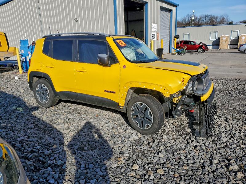 Photo 4 from auction – 2015 JEEP RENEGADE T with VIN ZACCJBCT8FPB93495