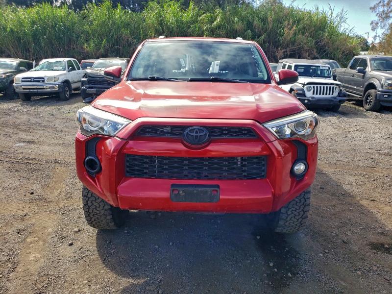Photo 5 from auction – 2017 TOYOTA 4RUNNER SR with VIN JTEBU5JR2H5414821