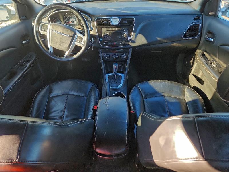 Photo 8 from auction – 2013 CHRYSLER 200 LIMITE with VIN 1C3CCBCG1DN633466