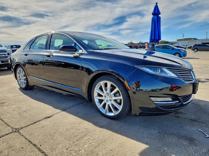 Photo 4 from auction – 2013 LINCOLN MKZ with VIN 3LN6L2G92DR828232