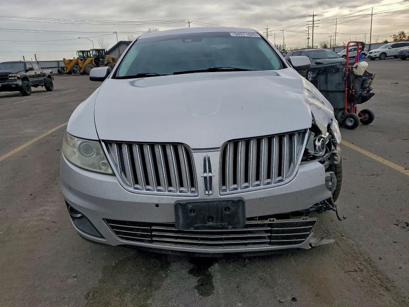 Photo 5 from auction – 2010 LINCOLN MKS with VIN 1LNHL9FT8AG600687