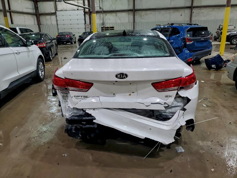 Photo 6 from auction – 2016 KIA OPTIMA EX with VIN 5XXGU4L37GG089977