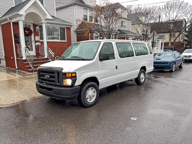Photo 2 from auction – 2009 FORD ECONOLINE with VIN 1FBSS31LX9DA03723