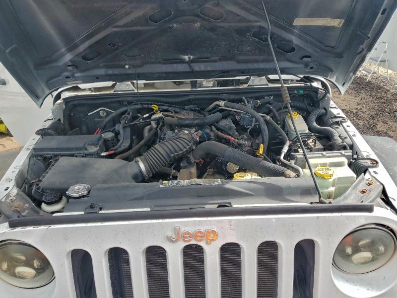 Photo 12 from auction – 2011 JEEP WRANGLER U with VIN 1J4BA3H10BL625532