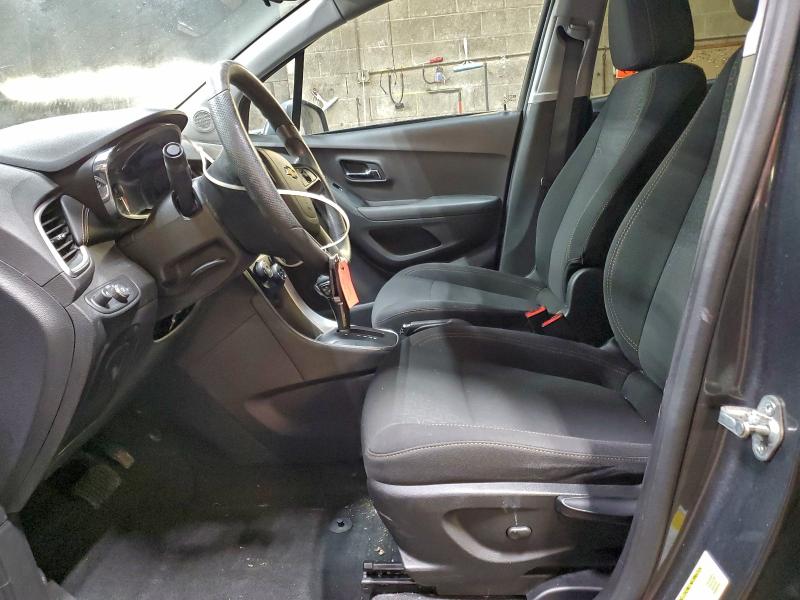 Photo 7 from auction – 2020 CHEVROLET TRAX LS with VIN 3GNCJNSB4LL177235
