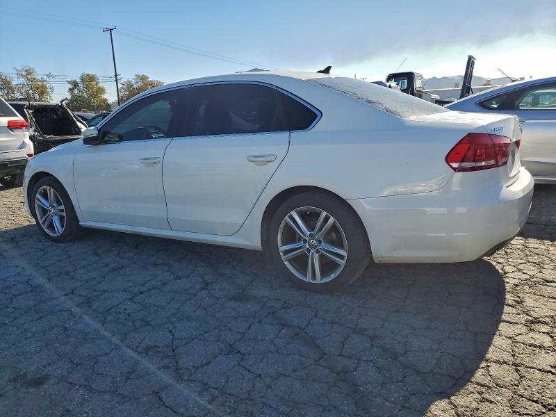 Photo 2 from auction – 2014 VOLKSWAGEN PASSAT SE with VIN 1VWBN7A36EC090138