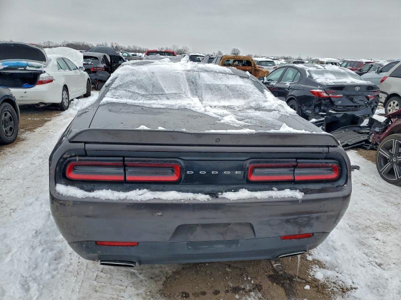Photo 6 from auction – 2017 DODGE CHALLENGER with VIN 2C3CDZGG4HH641334