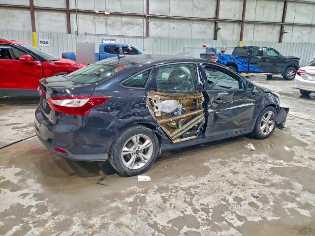 Photo 3 from auction – 2014 FORD FOCUS SE with VIN 1FADP3F2XEL414972