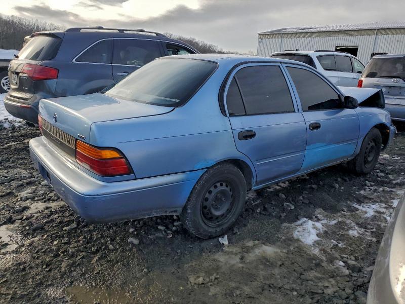 Photo 3 from auction – 1995 TOYOTA COROLLA with VIN 2T1AE04B5SC099585