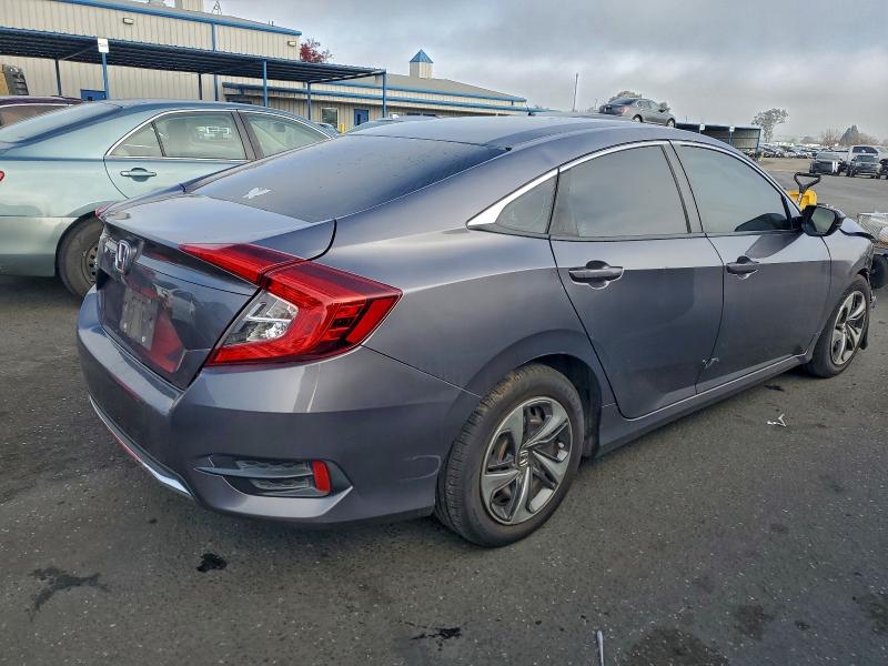 Photo 3 from auction – 2020 HONDA CIVIC LX with VIN 19XFC2F65LE202403
