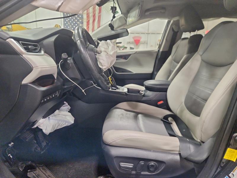 Photo 7 from auction – 2020 TOYOTA RAV4 LIMIT with VIN JTMDWRFV7LD539588