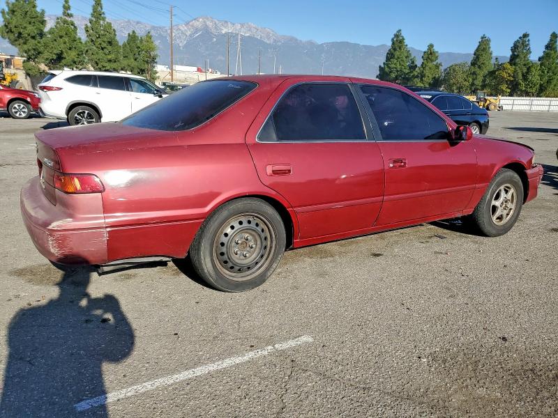 Photo 3 from auction – 1997 TOYOTA CAMRY LE with VIN JT2BG22K7V0050182