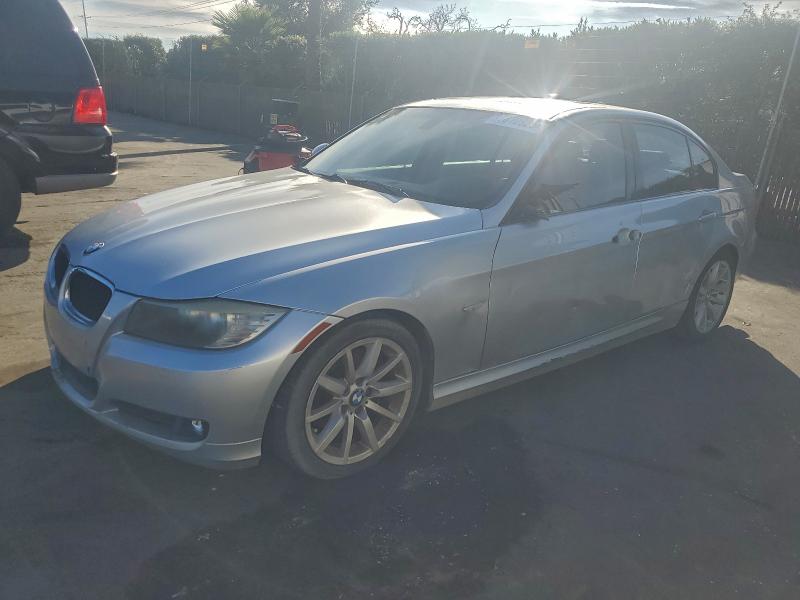 BMW 328 2011 with VIN WBAPH5C52BA444406 - Photo from auction