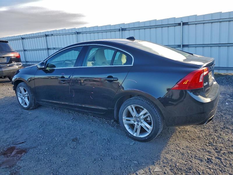 Photo 2 from auction – 2015 VOLVO S60 PLATIN with VIN YV1612TM4F2332063