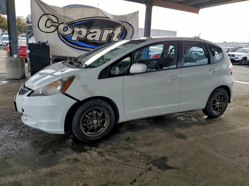 Photo 1 from auction – 2013 HONDA FIT with VIN JHMGE8G35DC067730