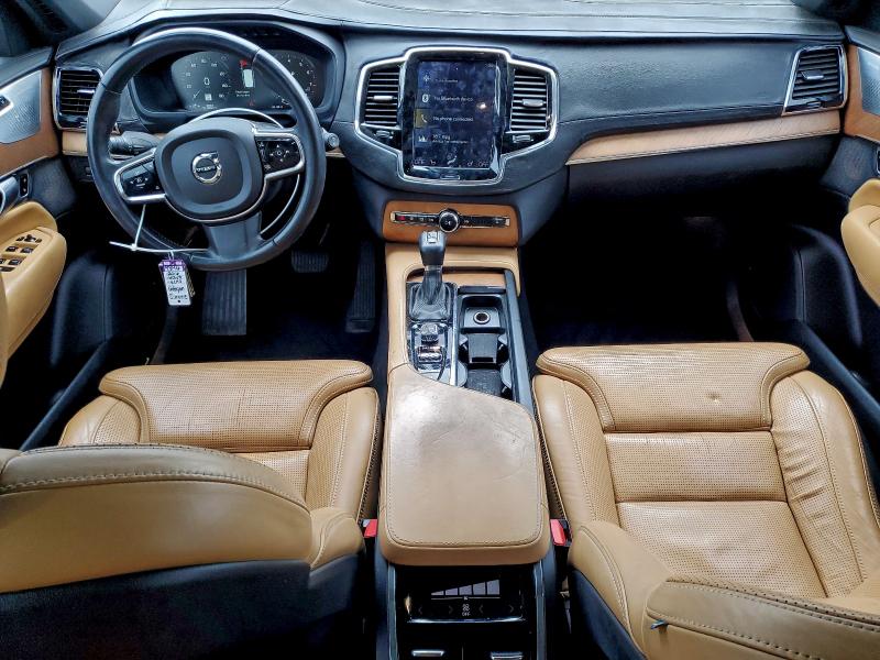 Photo 8 from auction – 2016 VOLVO XC90 T6 with VIN YV4A22PL3G1054033