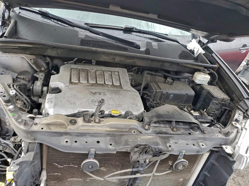 Photo 12 from auction – 2011 TOYOTA HIGHLANDER with VIN 5TDBK3EH5BS067731