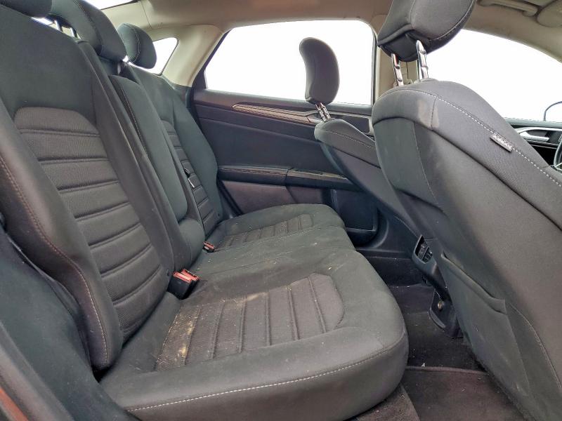 Photo 10 from auction – 2019 FORD FUSION SE with VIN 3FA6P0LU8KR261681