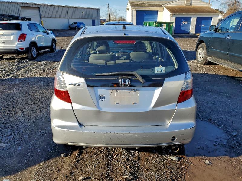 Photo 6 from auction – 2013 HONDA FIT with VIN JHMGE8H3XDC070511
