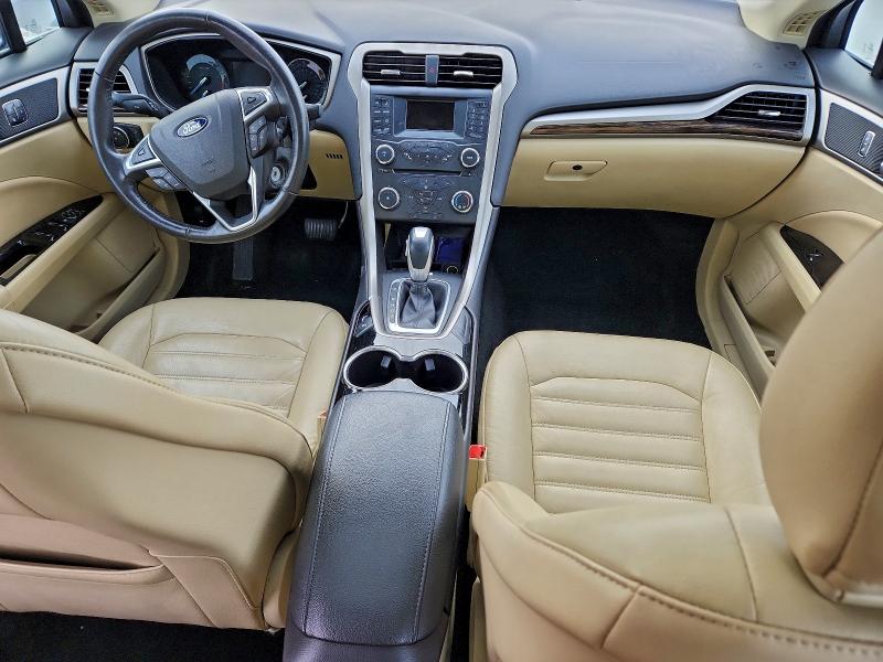 Foto 8 de la subasta – 2016 FORD FUSION SE con VIN 3FA6P0HD0GR331111