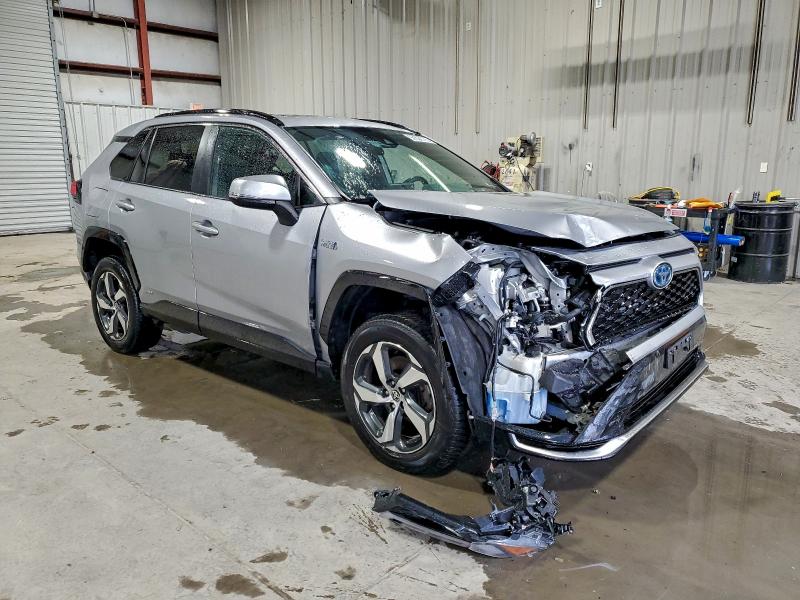 Photo 4 from auction – 2022 TOYOTA RAV4 PRIME with VIN JTMAB3FV2ND101303