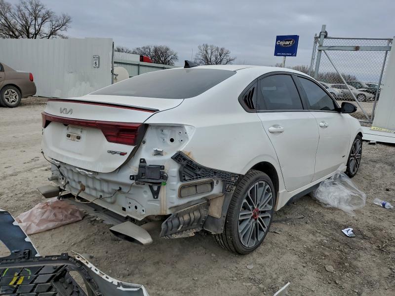 Photo 3 from auction – 2022 KIA FORTE with VIN 3KPF44AC5NE424805