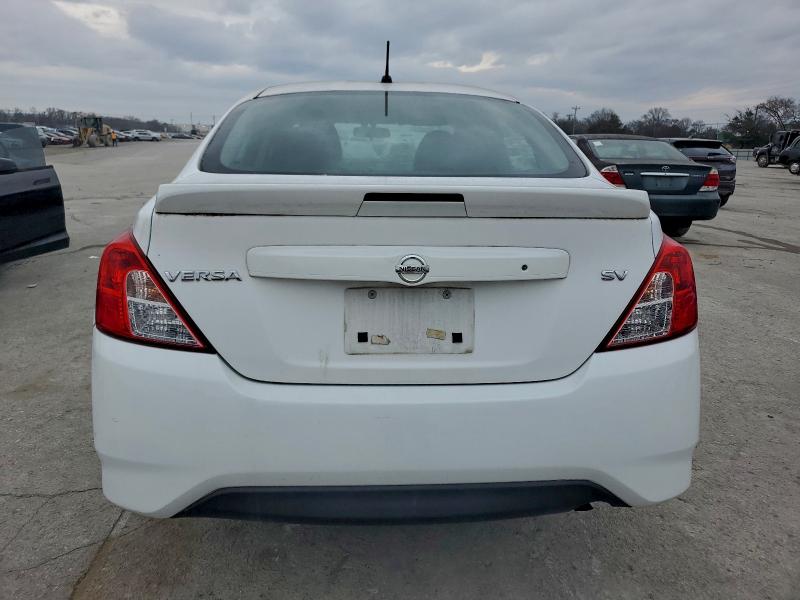 Photo 6 from auction – 2017 NISSAN VERSA S with VIN 3N1CN7AP0HK407097