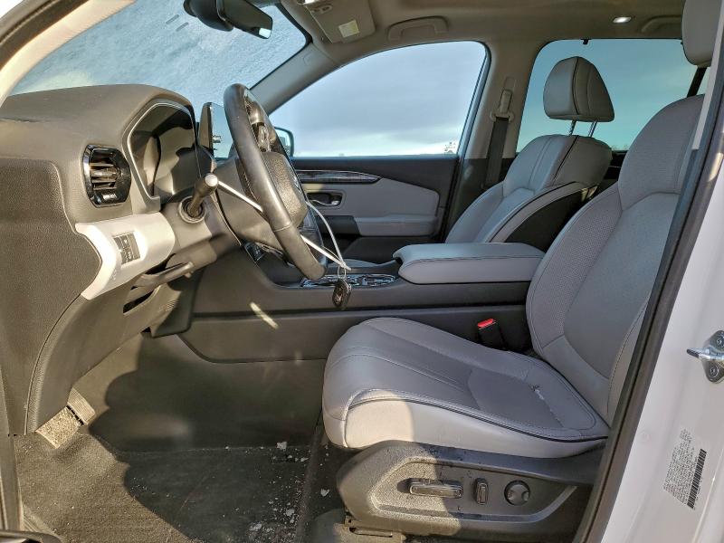 Photo 7 from auction – 2023 HONDA PILOT ELIT with VIN 5FNYG1H80PB014216